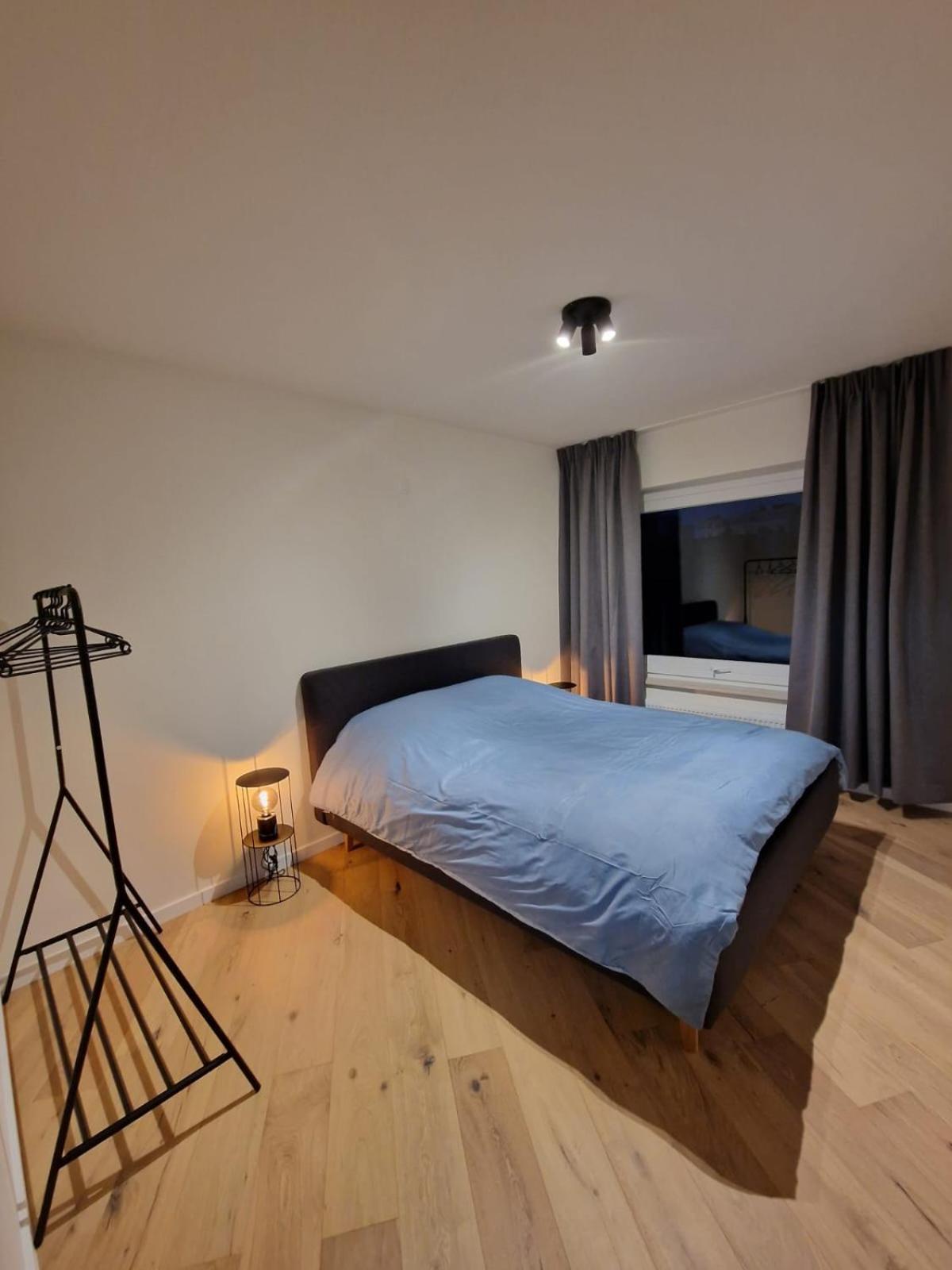 Luxury Renovated 3 Rooms Apartment Ostend Luaran gambar