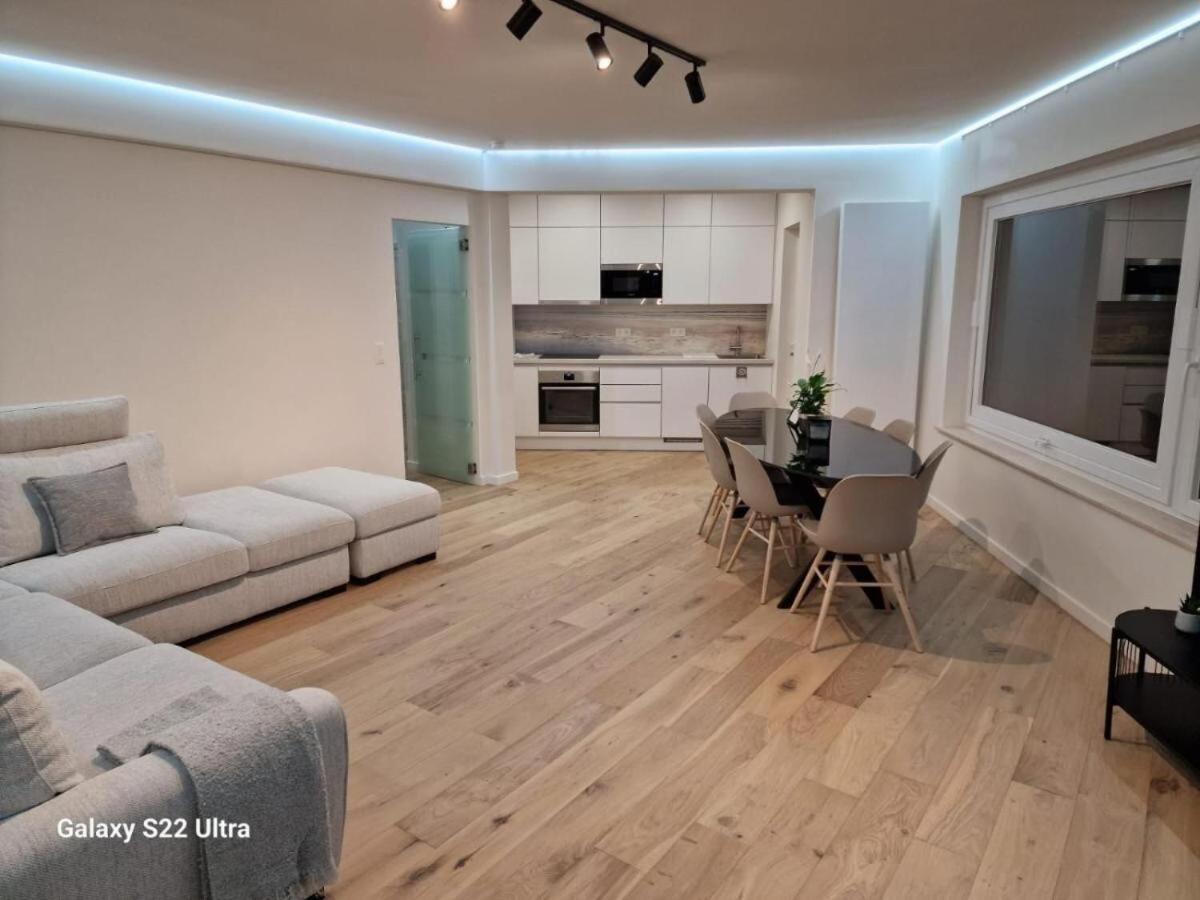 Luxury Renovated 3 Rooms Apartment Ostend Luaran gambar